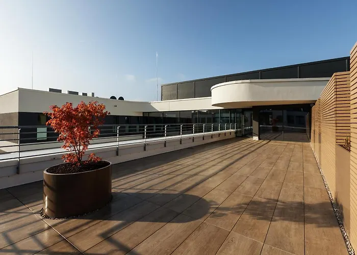 Aparthotel The Niu Mesh - 3*